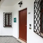 Perry's * Pognana Lario