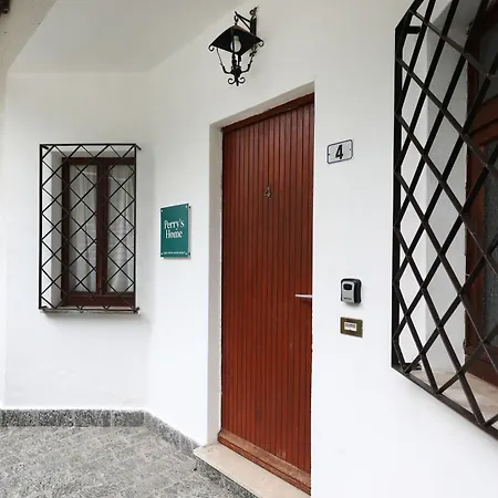 Perry's * Pognana Lario