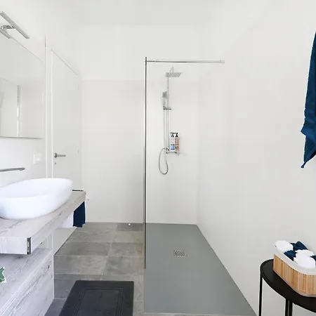 Perry's Pognana Lario