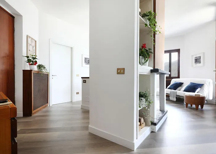 Perry's * Pognana Lario